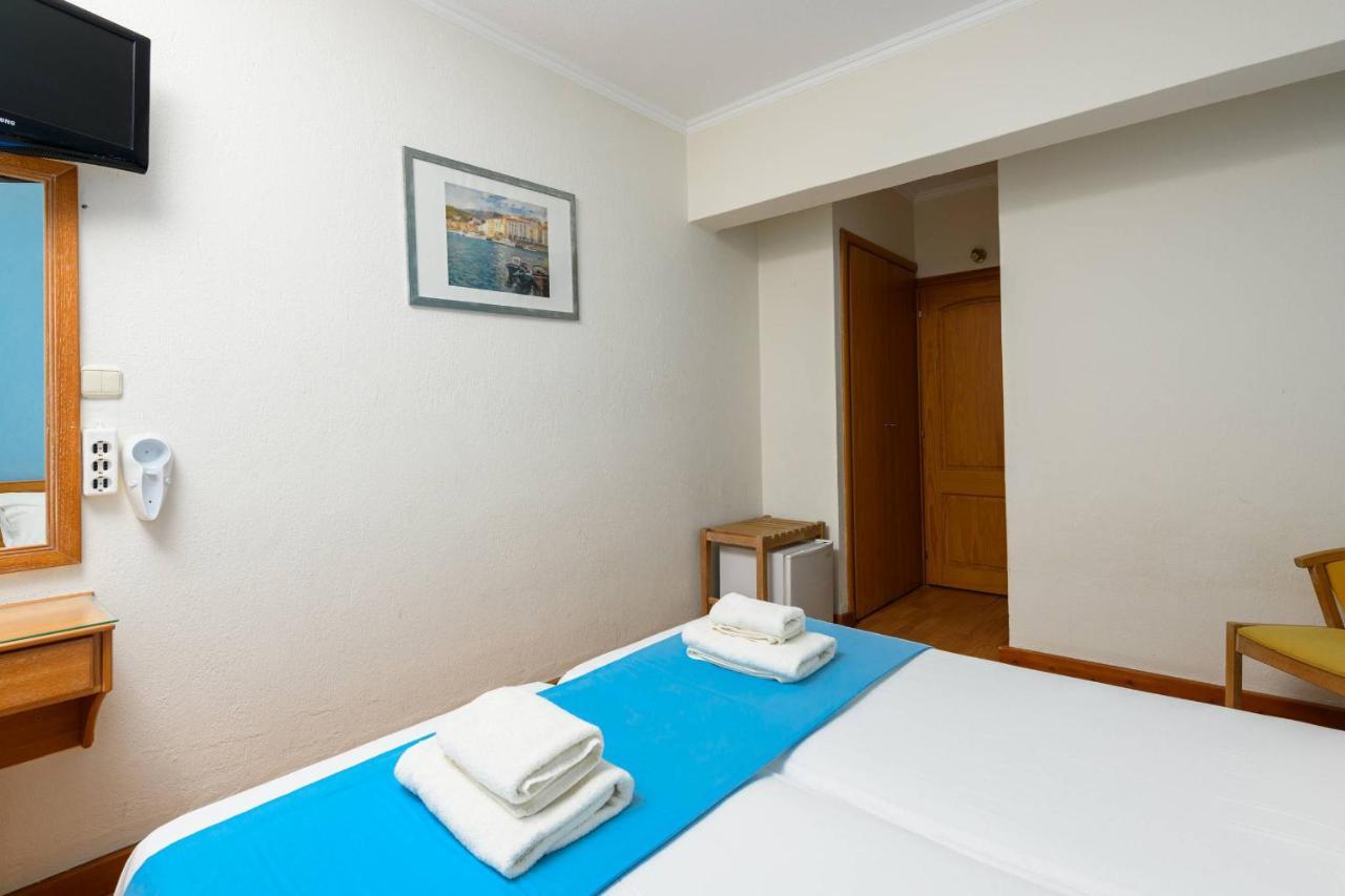 Possidon Hotel ลีเมนาส ภายนอก รูปภาพ